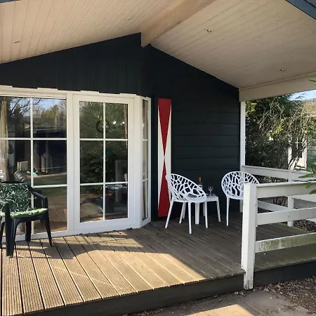Cosy Forest Chalet In With Indoor And Outdoor Pool פורטהאוזן
